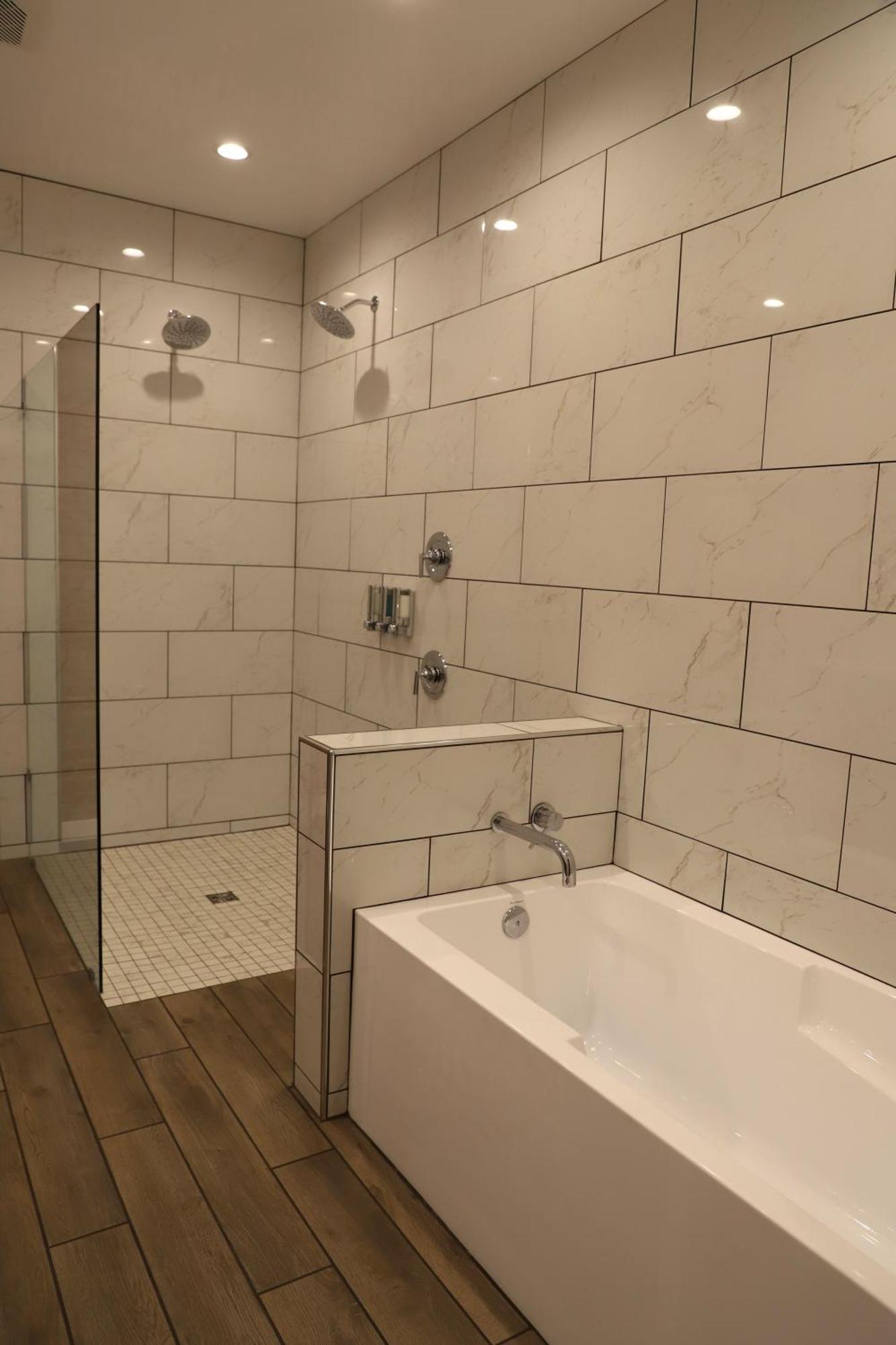 The Benjamin Hotel Watkins Glen Εξωτερικό φωτογραφία